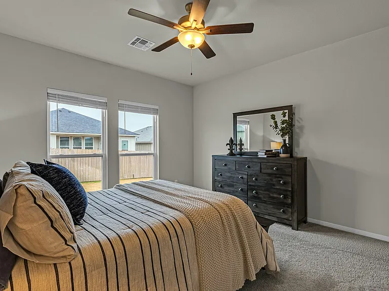 2221 Clove Ct — Photo 25