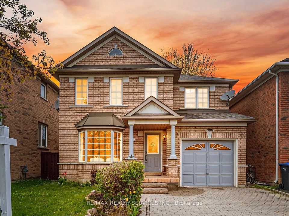 1st image of 21 Upper Highlands Dr