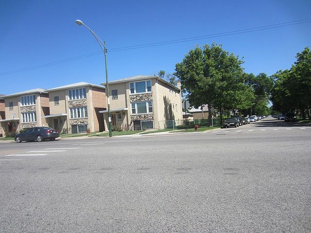2nd image of 5806 S Archer Ave #1