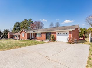 119 Park Ave, Buena Vista, VA 24416