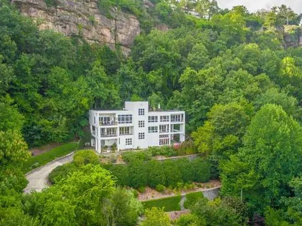 1185 Lower Brow Rd, Signal Mtn, TN 37377