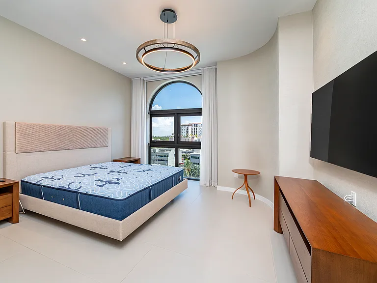 275 Giralda Ave #8C — Photo 9