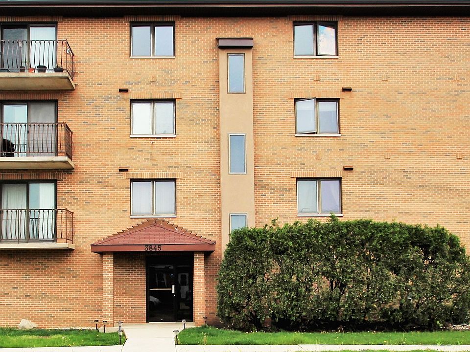 1st image of 3845 Gunderson Ave Unit 2NW