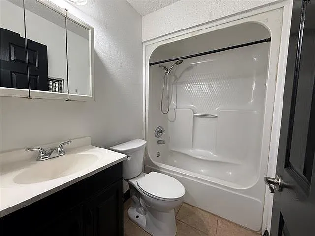 812 Martin Behrman Ave #A — Photo 7