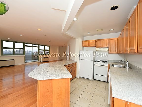 5th image of 19-19 24th Ave #L609