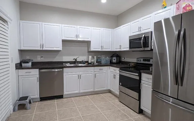 16302 Parkstone Palms Ct — Photo 17