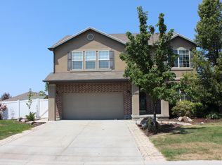 1576 Galbraith Ln, Kaysville, UT 84037