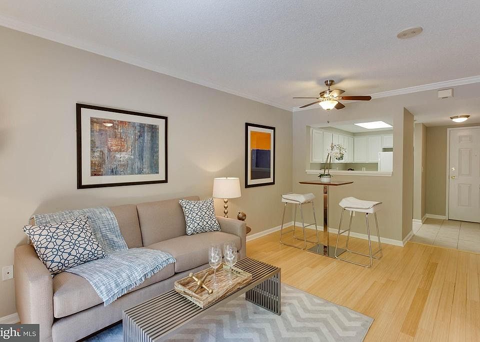 1st image of 3835 9th St #108W