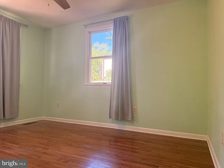 6927 Chestnut Ave — Photo 14