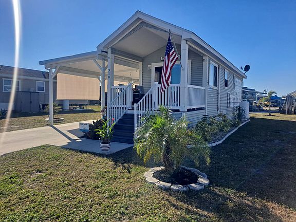 3rd image of 3737 El Jobean Rd #318