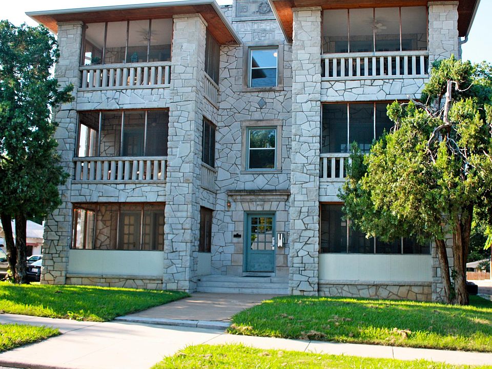 2nd image of 2021 E 12th St APT 2