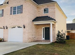 2016 Leighton Dr #B, Greenville, NC 27834