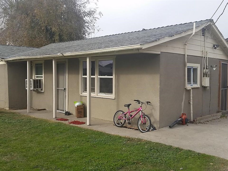 1st image of 2808 Holly Dr
