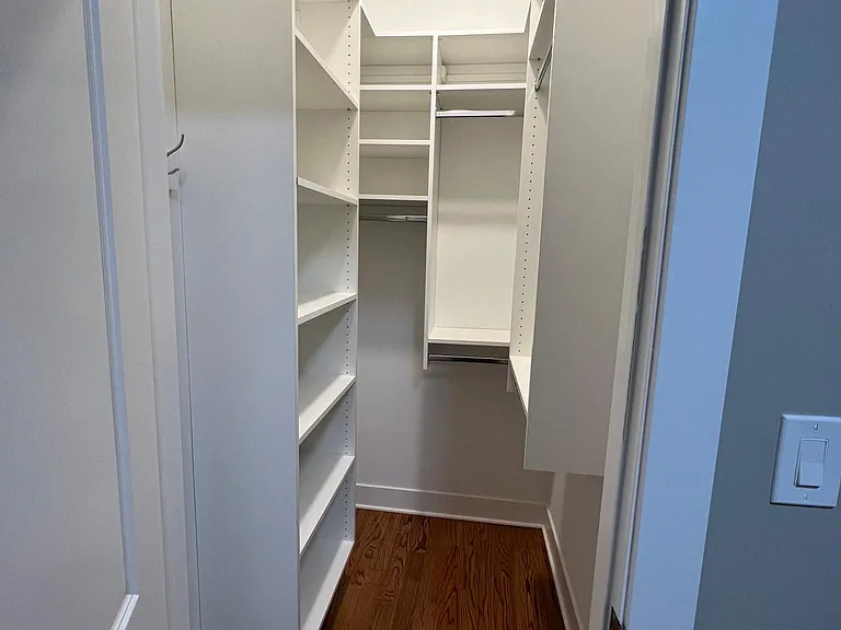 2314 W Giddings St #1F — Photo 10