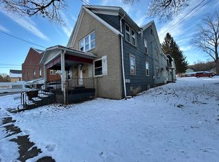 1154 Walnut St #2B, Stoneboro, PA 16153