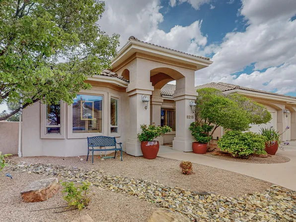 8215 Grape Arbor Ct NE, Albuquerque, NM 87122