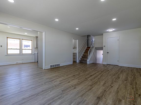 5th image of 308 Wheeling Ave