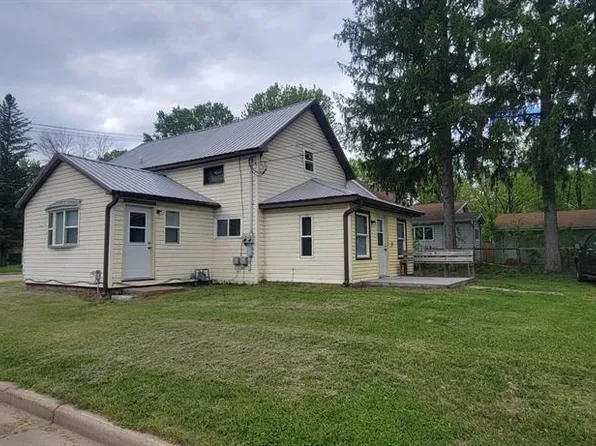 230 S 3rd Street #2, Black River Falls, WI 54615