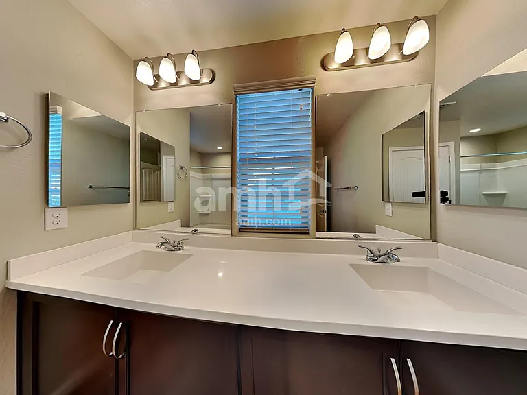 20715 W Stone Hill Rd — Photo 15