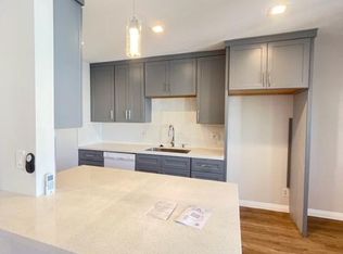 4615 E Broadway APT 8, Long Beach, CA 90803
