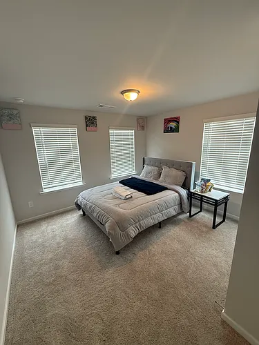 855 Eagle Ave Photo 1