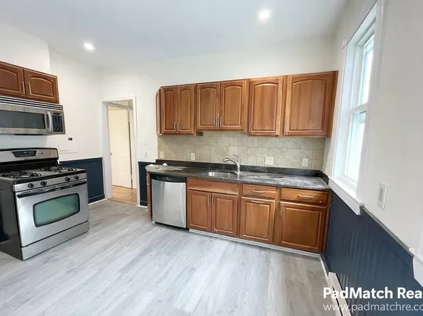 72 Roseclair St Floor 2, Dorchester, MA 02125