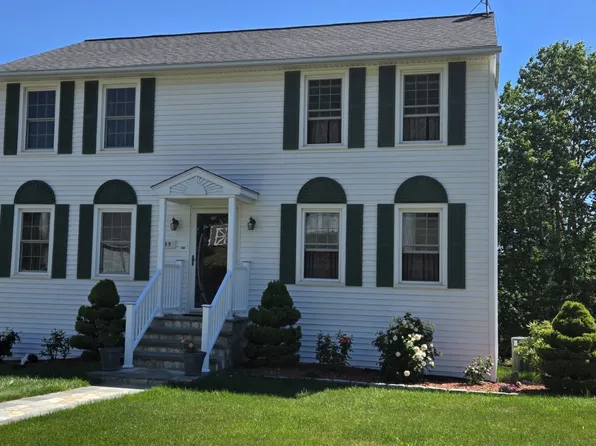 69 Richard Boulevard, Shelton, CT 06484