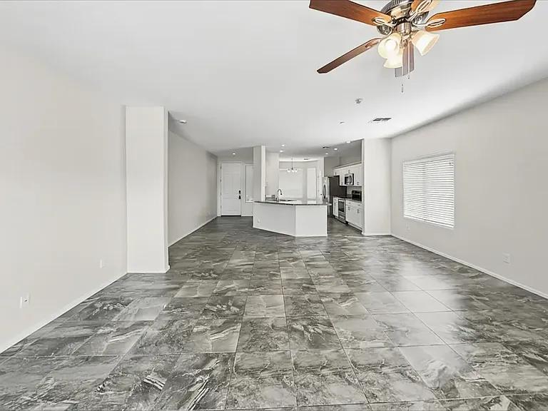 11017 W Madison St — Photo 3