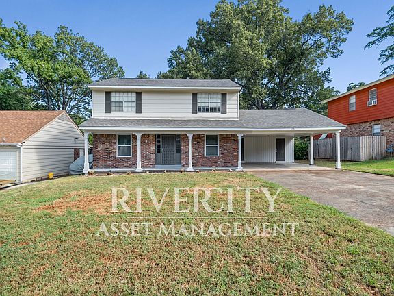 2nd image of 3108 Wickham Dr