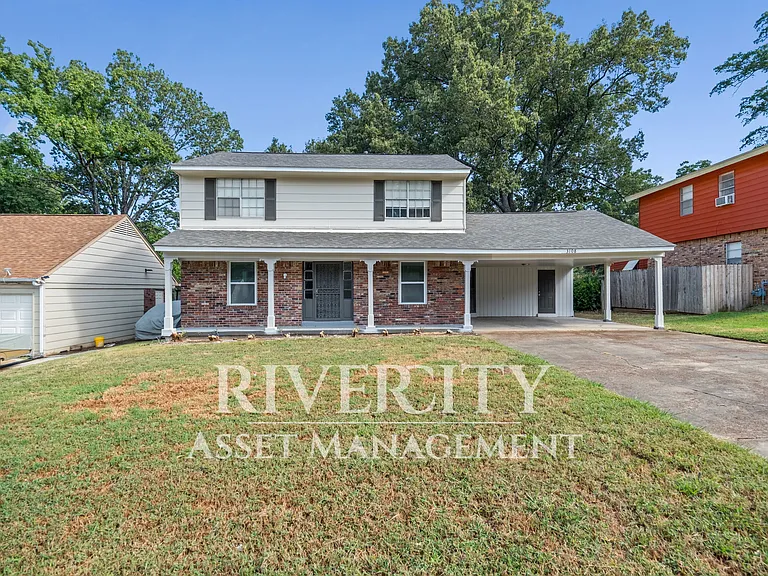 3108 Wickham Dr — Photo 2