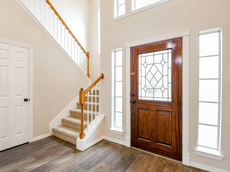 241 Blue Hill Dr — Photo 23