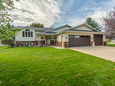 4717 Pintail Loop SE, Mandan, ND, 58554