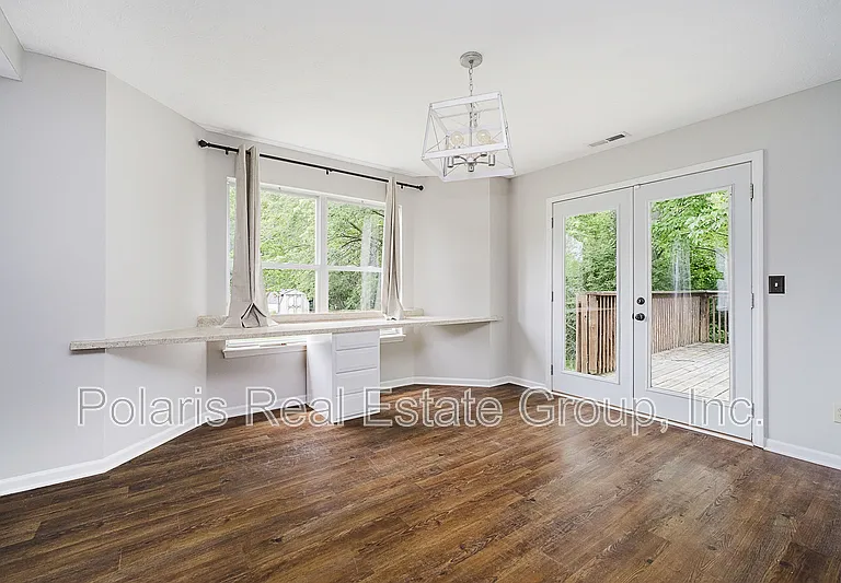 21 Wyndham Dr — Photo 9