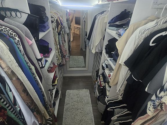 4th image of 3741 59th Ave W
