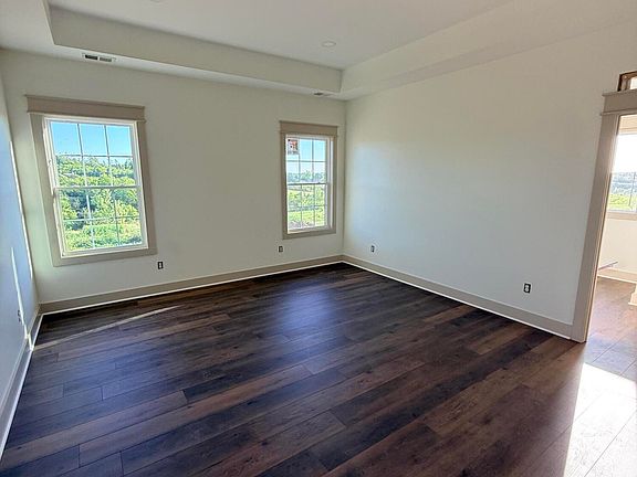 4th image of 115 Three Forks Rd