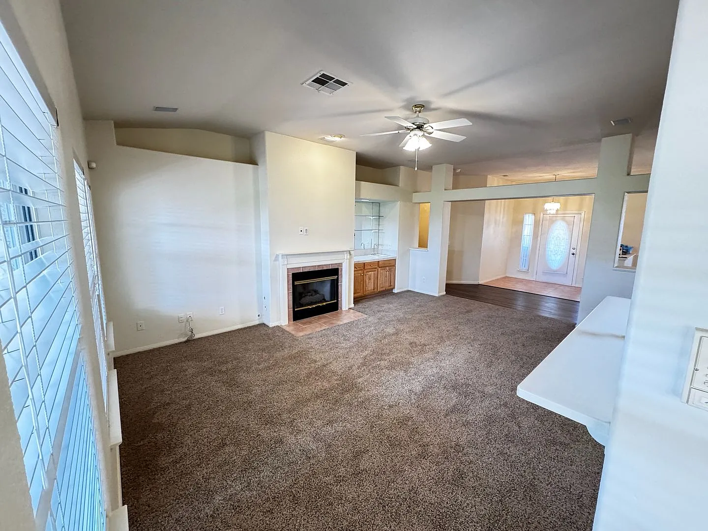 4 Bed Home In Guard Gated Community! — Photo 3
