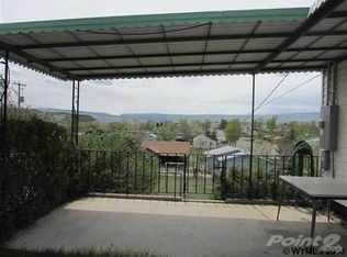 941 Fremont St, Thermopolis, WY 82443