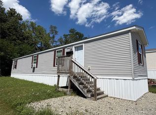 18 Cheryl Ln, Pittsburgh, PA 15236