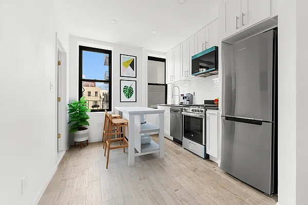 Rented by Corcoran | media 12