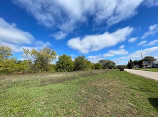 L2 Froebel Dr, Beloit, WI 53511