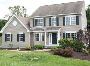 132 Blackburn Dr, Nottingham, PA 19362