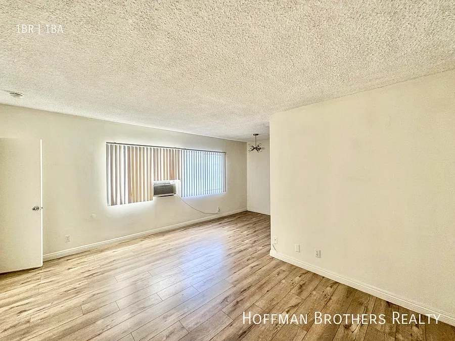 1 bed, $1,895 — Photo 2