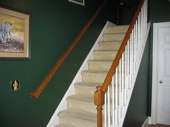 Stairs to Main Level