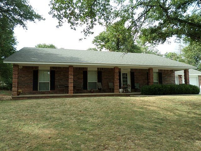 1st image of 2806 W Wildwood Dr