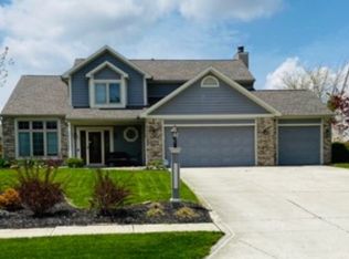 10717 Lone Tree Pl, Fort Wayne, IN 46818