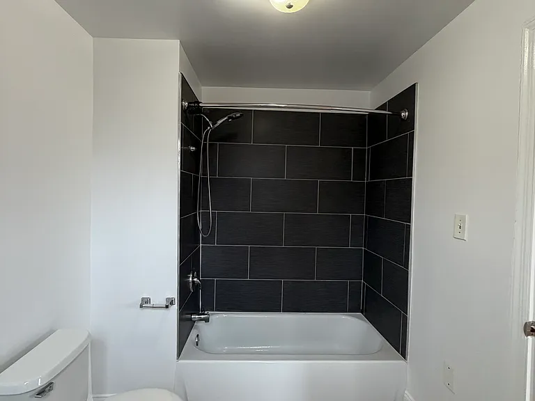58 S 13th St #2 — Photo 9