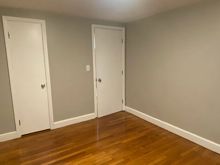 214 Columbia St #1 — Photo 11