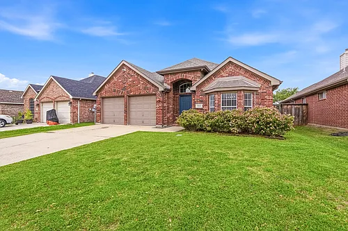 2661 Redcedar Dr Photo 1