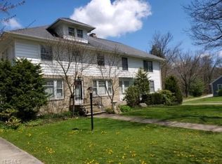 8299 Park Ave, Garrettsville, OH 44231