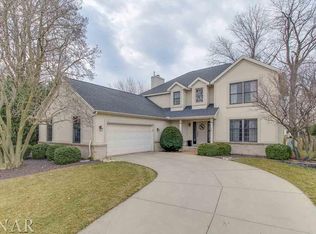 16 Scofield Ct, Bloomington, IL